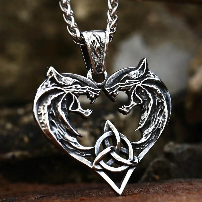 Išskirtinis dviejų vilkų pakabukas iš nerūdijančio plieno vikingų amuletų mėgėjas, gaminantis papuošalus poroms iš širdies