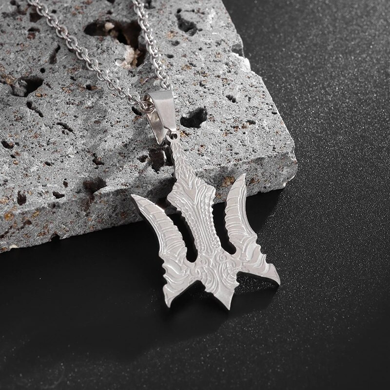 Vyriški pankiški Neptūno trišakiai Giger Falcon Inkariniai karoliai Viking Warrior pakabukas nerūdijančio plieno ženklelio papuošalai