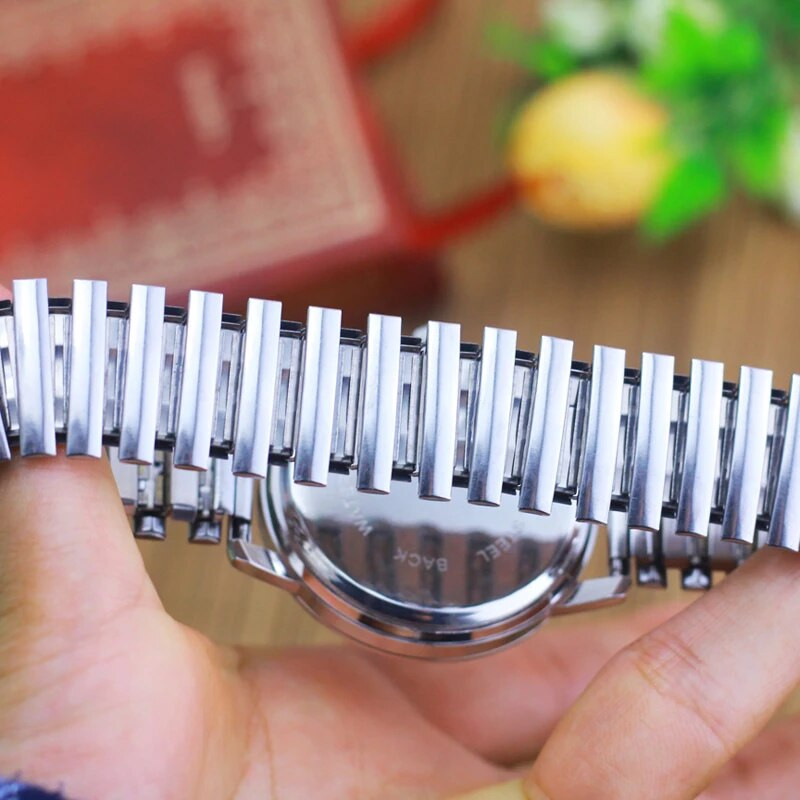 2023 m. vyriški, moteriški, poros mylėtojai, lankstus elastingas kvarcinis laikrodis, paprasti nerūdijančio plieno elektroniniai šviečiantys rankiniai rankiniai laikrodžiai