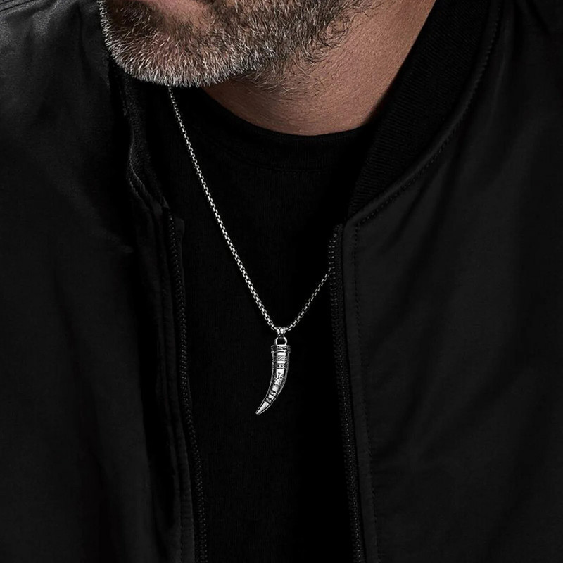 Cool Punk Viking Horn κολιέ για άνδρες, αδιάβροχο ανοξείδωτο ατσάλι Norse Celtic Knots πυξίδα κρεμαστό κολάρο, φυλαχτά δώρα