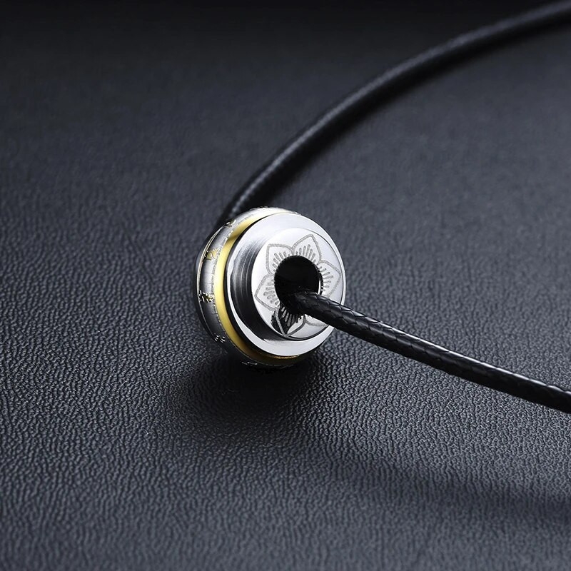 MANTRA LUCKY BEADS OGRLICA S PRIVJESKOM OD NEHRĐAJUĆEG ČELIKA ZA MUŠKARCE NAKIT