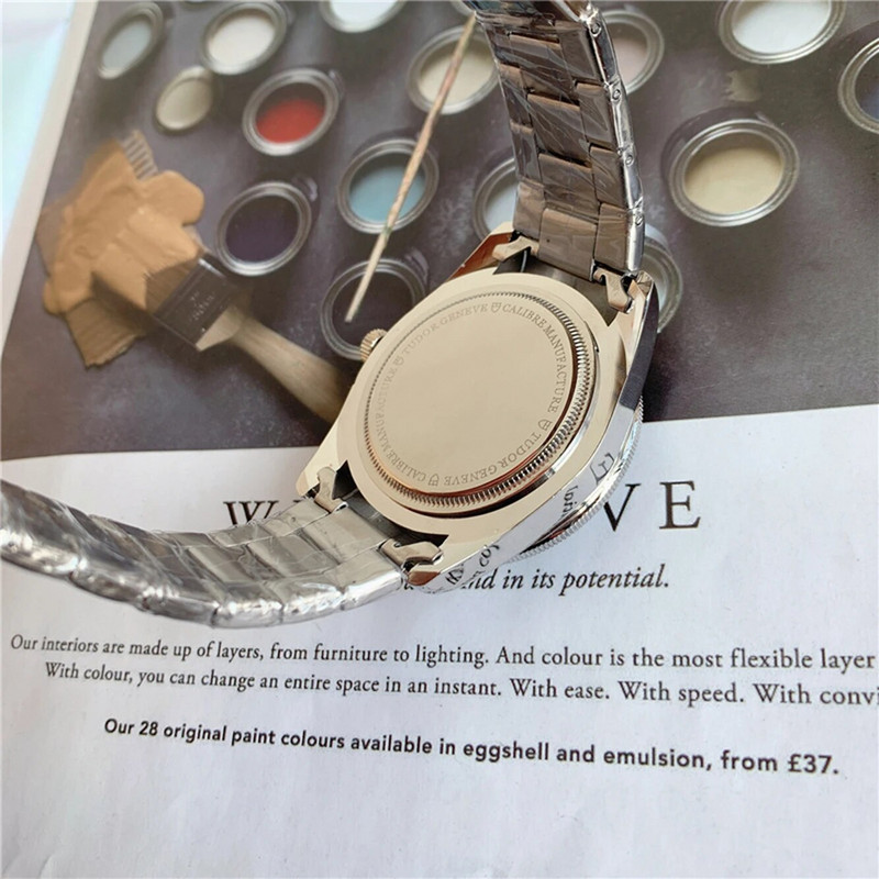 Täiesti uus Tu-dor brändi meeste veekindel kvartskell, luksuslik kolmevärviline multifunktsionaalne sihverplaat, roostevabast terasest rihm.