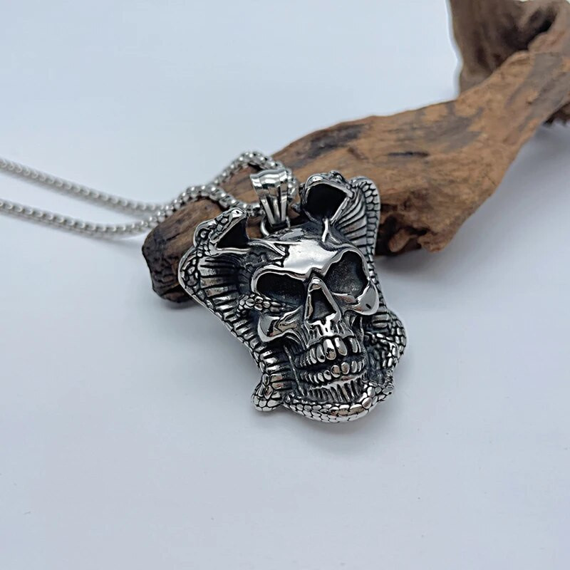 Punk Helovino kaukolė gyvatė Vyriški pakabukai karoliai Neo Goth nerūdijančio plieno skeletas Gatvė šaunūs daiktai Hiphopo roko mados papuošalai