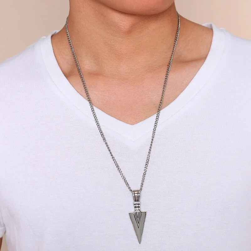 Arrow Tag kaelakee, roostevabast terasest V Chevron ripats Meeste ehted