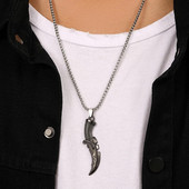 Uus 2023. aastal Trend Meeste mõõga ripatsiga kaelakee, roostevabast terasest pungist must pistoda kaelakett meestele moeehted Tasuta kohaletoimetamine