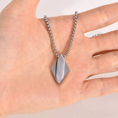 Stilingi geometriniai kvadratiniai rombo karoliai vyrams, nerūdijančio plieno geometrijos pastilės pakabukas, vyriška apykaklė