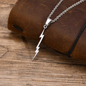 Cool Slim κολιέ Lightning για άντρες αγόρια, αδιάβροχο ανοξείδωτο ατσάλι Zeus Lightning κολάρο Δώρα για αυτόν Κοσμήματα