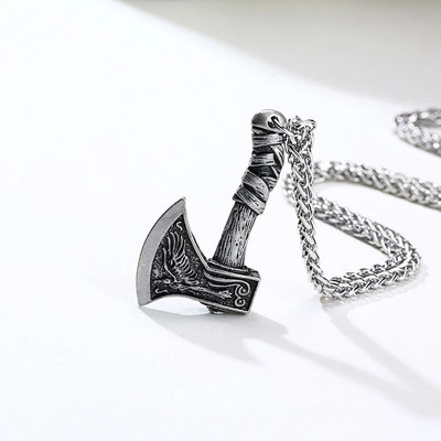 Vnox Vintage Retro Nore Viking kaelakee Thor Mjolnir Haamri ripats meestele Skandinaavia Nodic Amulett Rune Punk Ehted