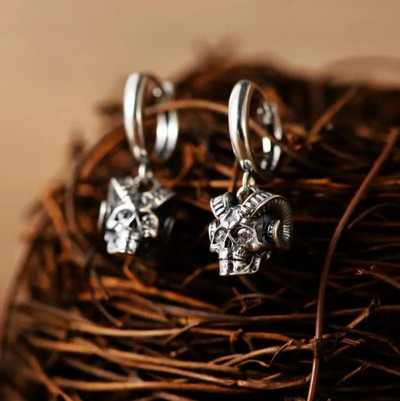 Cercei vintage punk cu craniu negru pentru bărbați și femei Cercei hipoalergenici pentru motocicliști Hip Hop Rap Rock Accesorii pentru bijuterii