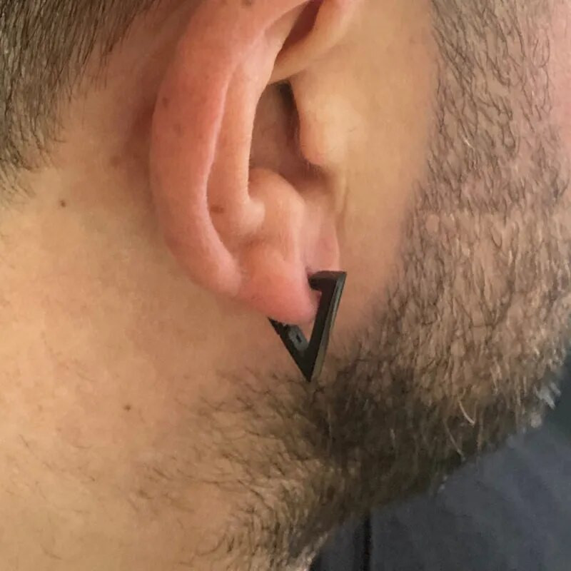 1 paar Moodsad geomeetrilised rõngaskõrvarõngad meeste roostevabast terasest hõbe/kuld/must värvid Meeste kõrvarõngad ehted augustamine kõrvaklahv