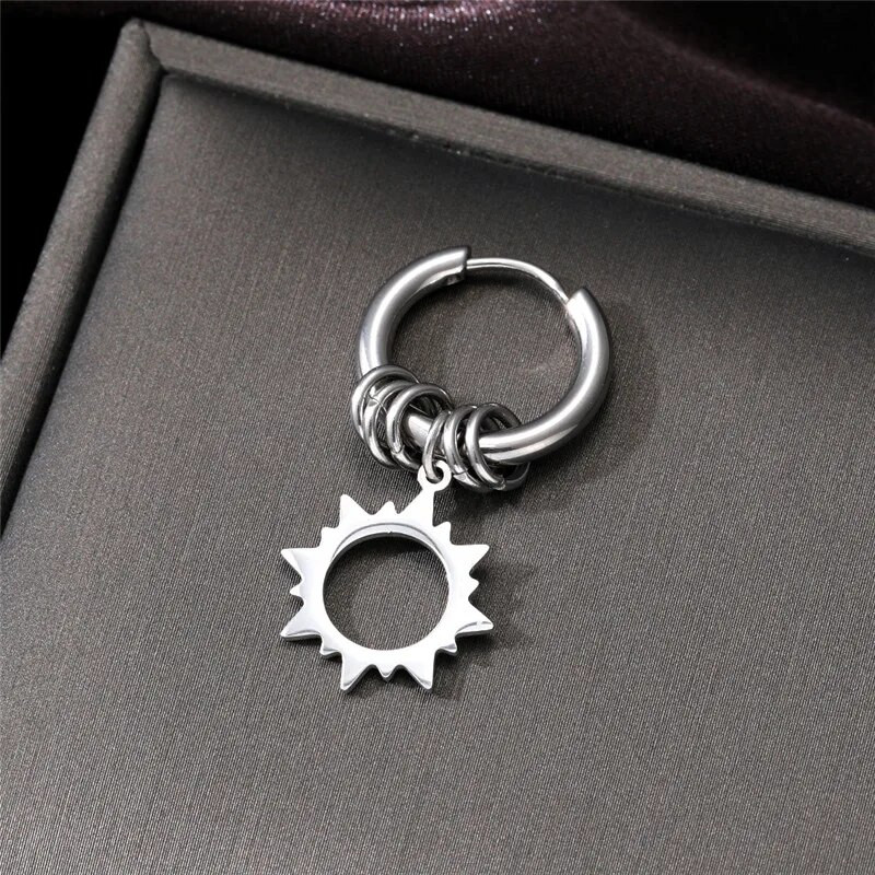 Roostevabast terasest õõnsad ümmargused ükssarvikud liblikarõngaga kõrvarõngad meestele naistele punk, lihtsad lehed päikesekuu lõputud ümmargused kõrvarõngad