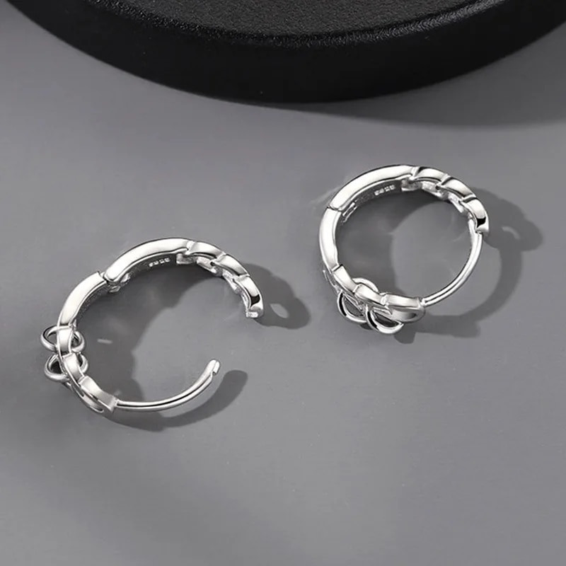 Hiphop-punk stiilis väikesed rõngaskõrvarõngad meestele naistele õõnsad geomeetrilised ümmargused ümmargused trendikad kõrvarõngad augustamise tarvikud pisikesed rõngad