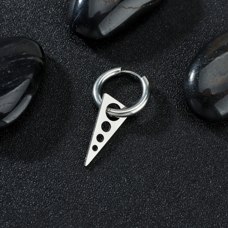 Juodas punk stiliaus kabantis trikampis su tuščiaviduriais apvaliais viengubais auskarais vyrams berniukams Huggie su šarnyriniais auskarais papuošalai