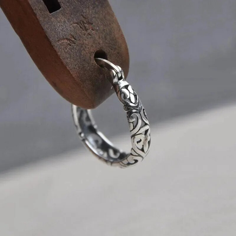 Madingi sidabru padengti subtilūs tuščiaviduriai gėlių auskarai hipoalerginiai auskarai moterims žavūs atsitiktiniai vakarėlio papuošalai jubiliejaus proga