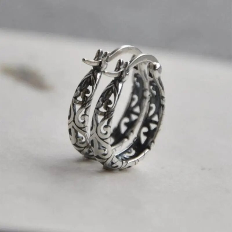 Madingi sidabru padengti subtilūs tuščiaviduriai gėlių auskarai hipoalerginiai auskarai moterims žavūs atsitiktiniai vakarėlio papuošalai jubiliejaus proga