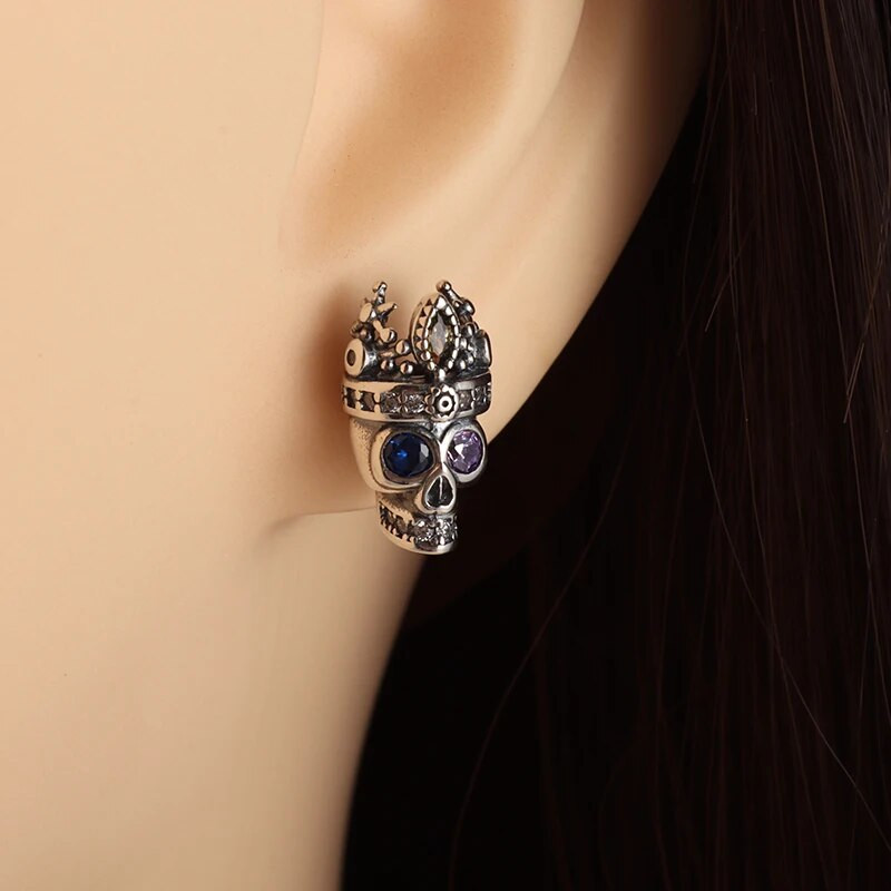 Õrnad läikivad tsirkoonist gooti pealuukroonkõrvarõngad, mehed, naised, Halloweeni rokipeod, balli ehted