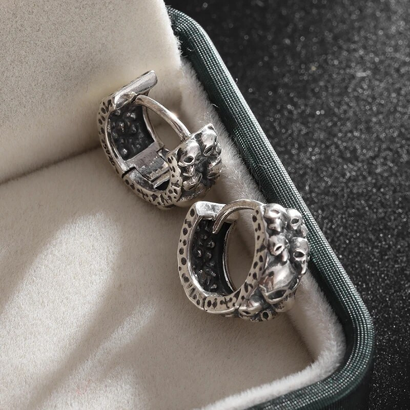 Retro gooti pealuu kummituspea kõrvarõngad meeste naiste hüpoallergeensed kõrvarõngad punk rock peoehted Halloweeni aksessuaarid