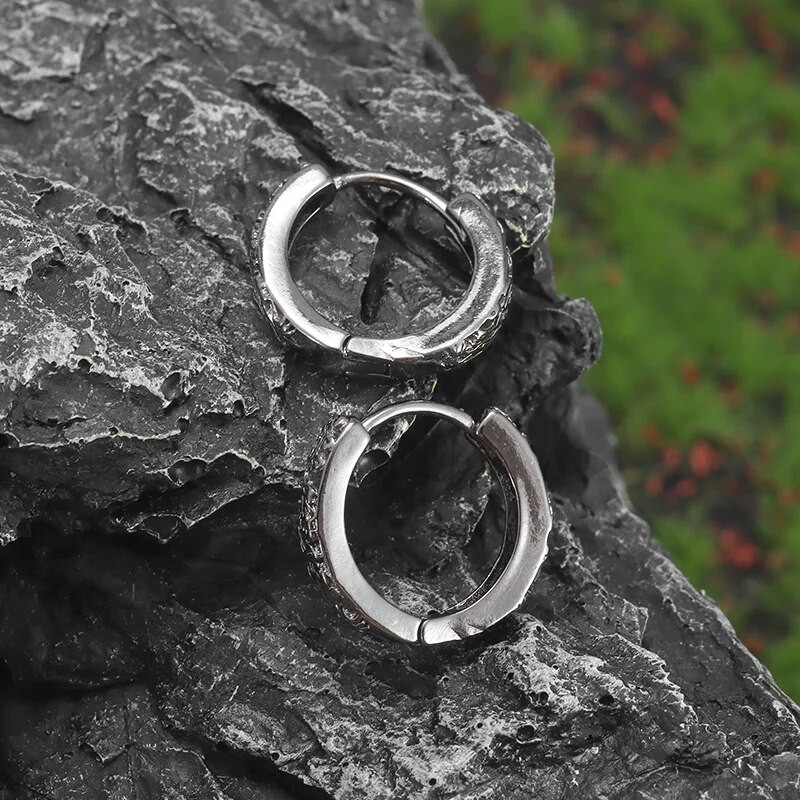 Retro etnilise draakoni mustriga kõrvarõngad hüpoallergeensed kõrvarõngad hip-hop roki rattapeo ehted meestele ja naistele