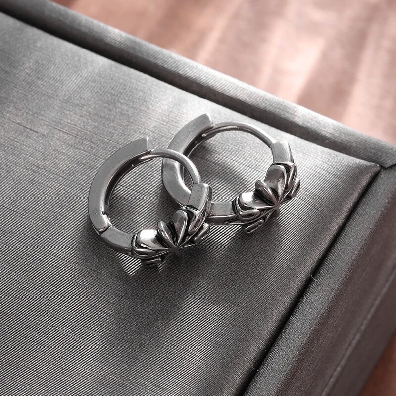 Retro posrebrene križne naušnice Hipoalergene punk naušnice Muškarci Žene Popularni hip hop nakit Pokloni