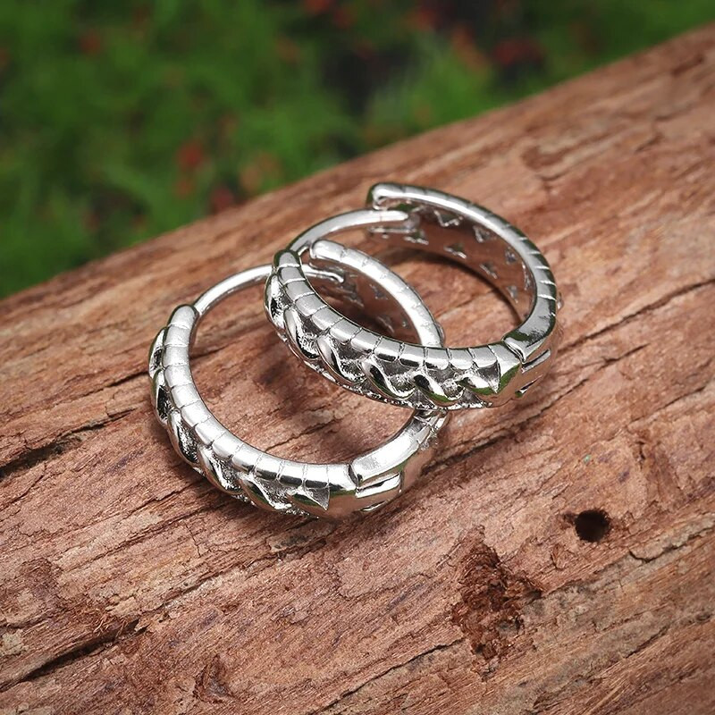 Võluvad keerutatud vasest kõrvarõngad hüpoallergeensed rõngaskõrvarõngad meestele ja naistele Klassikalised vabaaja moepeoehted Kingitused