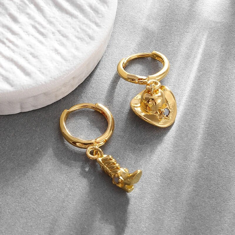 Hip hop Mini kaubojske čizme Šešir Naušnice na kuku Hipoalergene viseće naušnice Ženska moda Punk cool trend nakit