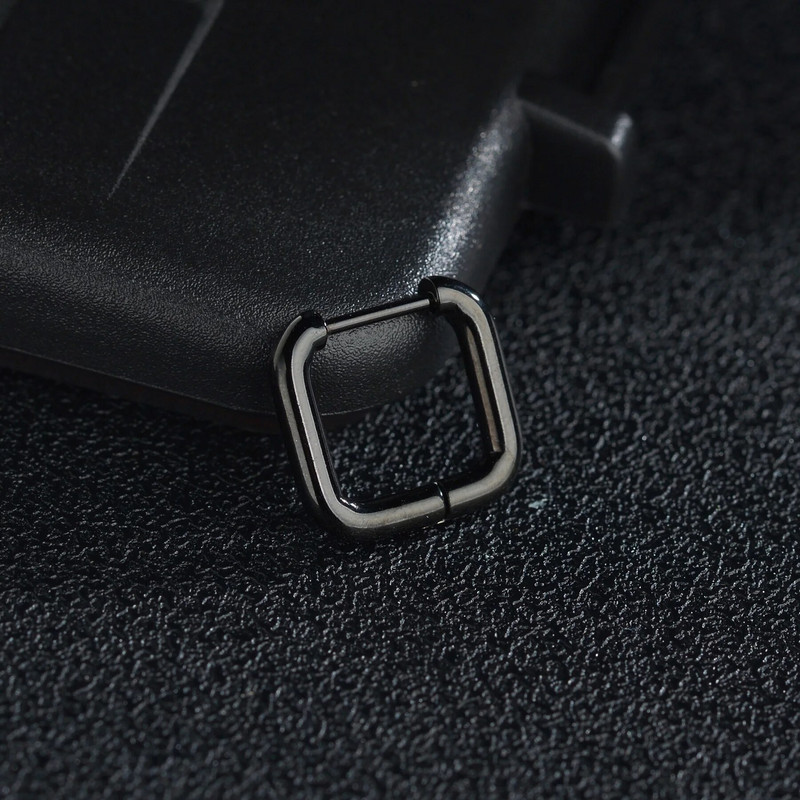 Vyrai Moteriški Punk geometriniai auskarai Nauji madingi kvadratiniai juodi sidabriniai nerūdijančio titano plieno auskarai auskarai auskarai papuošalai