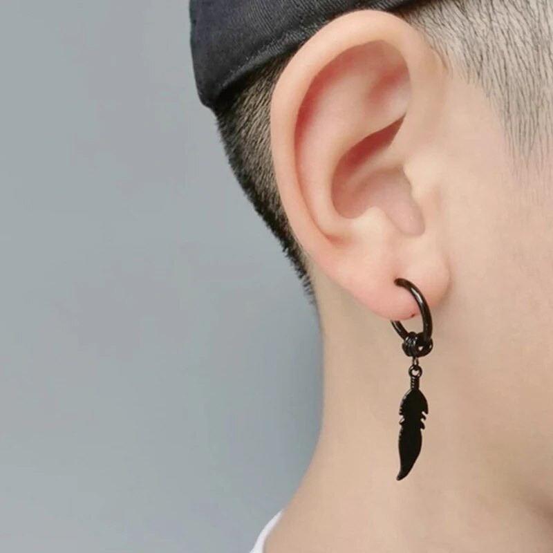 Σκουλαρίκια από ανοξείδωτο ατσάλι Vinatge με δερμάτινο φτερό Piercing Σκουλαρίκι γοητείας κρεμαστό αρθρωτό σκουλαρίκι για άνδρες Γυναίκες Έφηβοι