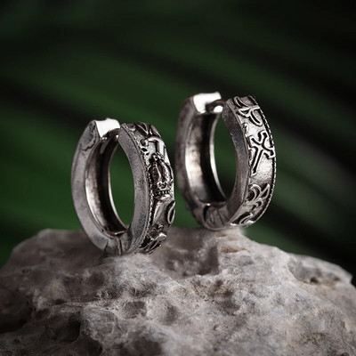 Retro Cross Hoop kõrvarõngad Hüpoallergeensed kõrvarõngad meestele ja naistele Isikupärastatud gooti moeehted