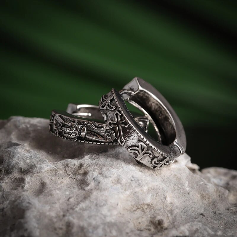 Retro Cross Hoop kõrvarõngad Hüpoallergeensed kõrvarõngad meestele ja naistele Isikupärastatud gooti moeehted