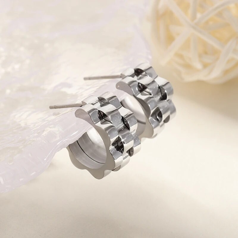 Modne kreativne valovite naušnice s klinovima u obliku slova C Hipoalergenske naušnice od nehrđajućeg čelika Ženski trendi nakit za punk parove Poklon