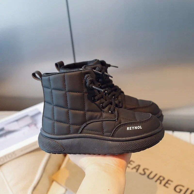 2023 Νέες αντιολισθητικές μπότες για κορίτσια Drop Shipping Ευέλικτα μαλακά χαριτωμένα παιδικά δερμάτινα μποτάκια για την άνοιξη και το φθινόπωρο Black Khaki PU