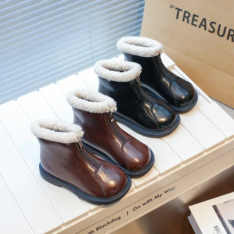 Nove pamučne čizme za djevojčice iz 2023., modne dječje kožne čizme s prednjim zatvaračem, proljeće i jesen, ležerne kratke čizme za dječake, dječje čizme od PU