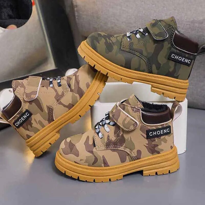 Φθινοπωρινές χειμερινές ζεστές βελούδινες μπότες χιονιού για αγόρια Camoufalge Army Αντιολισθητικές μπότες για κορίτσια Hook Outdoor παπούτσια Παιδικά μποτάκια