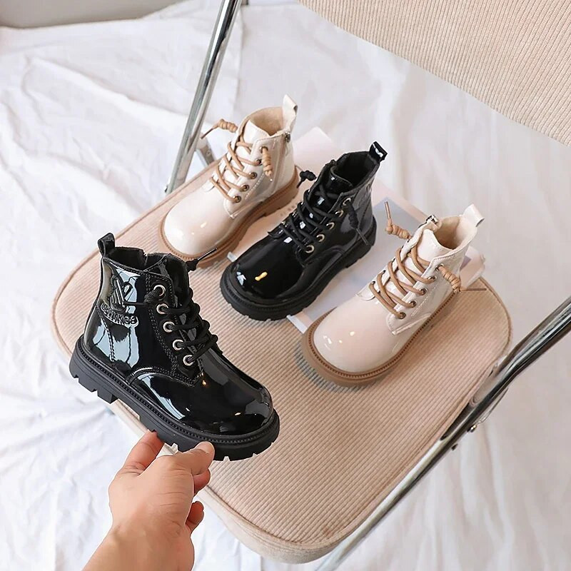 Παιδικά βρετανικά βαμβακερά κοντά μποτάκια 2023 Winter New Girls Μαύρα λεπτά βαμβακερά Παιδικά μποτάκια Drop Shipping Casual μπότες αντιολισθητικές