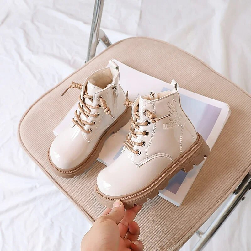 Παιδικά βρετανικά βαμβακερά κοντά μποτάκια 2023 Winter New Girls Μαύρα λεπτά βαμβακερά Παιδικά μποτάκια Drop Shipping Casual μπότες αντιολισθητικές