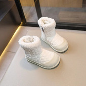 Παιδικές μπότες χαρίζουν στα κορίτσια με στρογγυλές μανσέτες Μοντέρνες ανοιξιάτικες και φθινοπωρινές νέες μπότες για αγόρια σε μονόχρωμο ράψιμο σε στυλ Βρετανίας