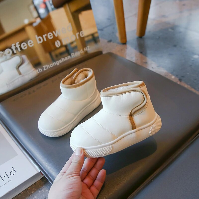 Παιδικά μοντέρνα μποτάκια για κορίτσια Ευέλικτα μαλακά για αγόρια μονόχρωμο ράψιμο Baby boys Δερμάτινες κοντές μπότες Πλατφόρμα Αντιολισθητικές 2023 Νέο