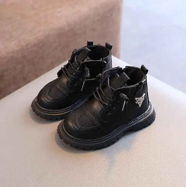 Talvised lumesaapad Tüdrukutele Puuvillased Spordijalatsid Mood Lapsed Poisid Poolsaapad Pehme alläär Soe Tudengi Moesaapad Tossud