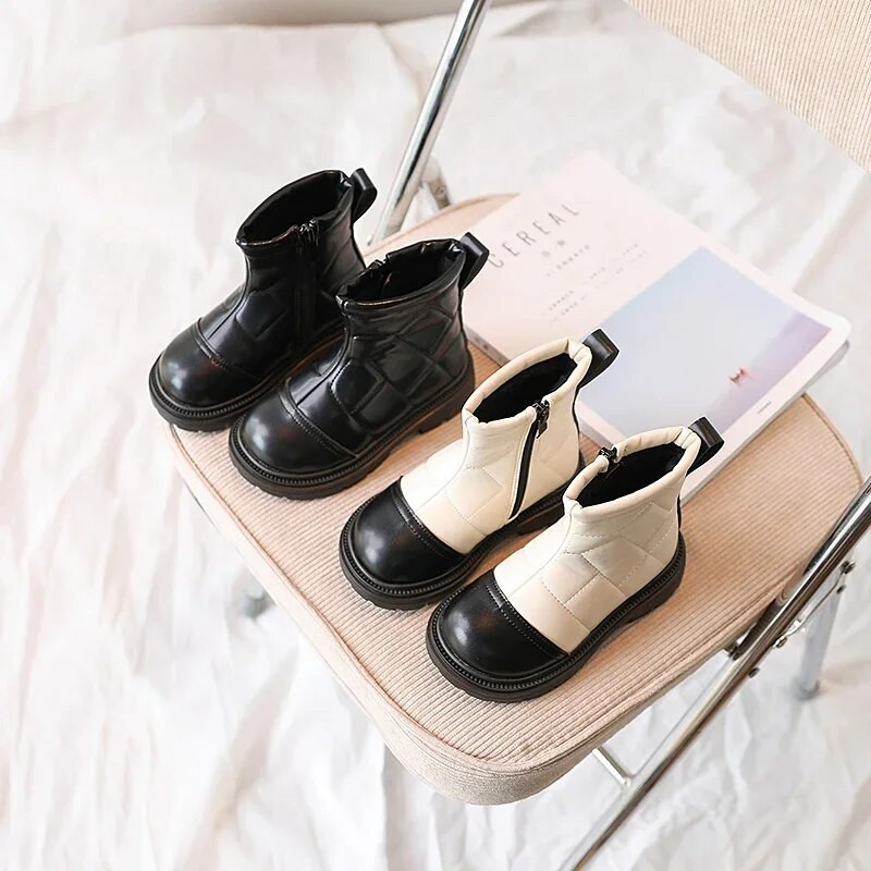 Mergaičių spalvos atitinkantys kulkšnies batai Nauji 2024 m. žiemos pliušiniai ploni medvilniniai trumpi batai vaikiški madingi langiniai PU odiniai batai vaikiški batai