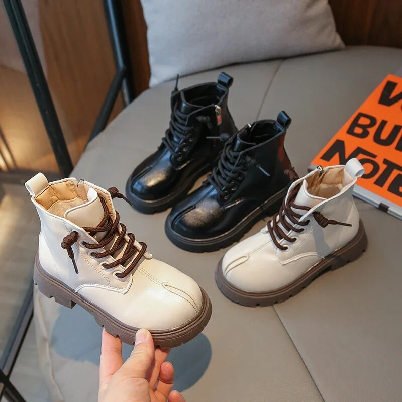 Dječje kožne čizme u korejskom stilu, male djevojčice, kratke čizme s mekim potplatom 2023., nove modne dječje čizme protiv klizanja, jesen i zima