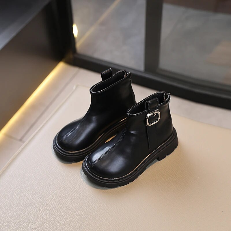 Vaikiški mergaičių trumpi batai 2023 m. rudens ir žiemos nauji britiški berniukų odiniai batai minkštu padu neslysta rudi juodi paprasti vaikiški batai