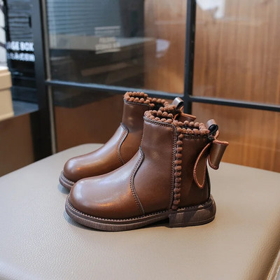 2024. aasta uued lastesaapad, mitmekülgsed pehmed hingavad lihtsad tüdrukute Chelsea saapad Moodsad seljasaapad Bowknot Lastemood Palus poolsaapad