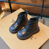 2023 Poiste saapad Mitmekülgsed pehmed hingavad PU gradientvärvid Lahedad Laste Moodsad Tüdrukud Lühikesed Saapad Suurbritannia Lastejalatsid Unisex