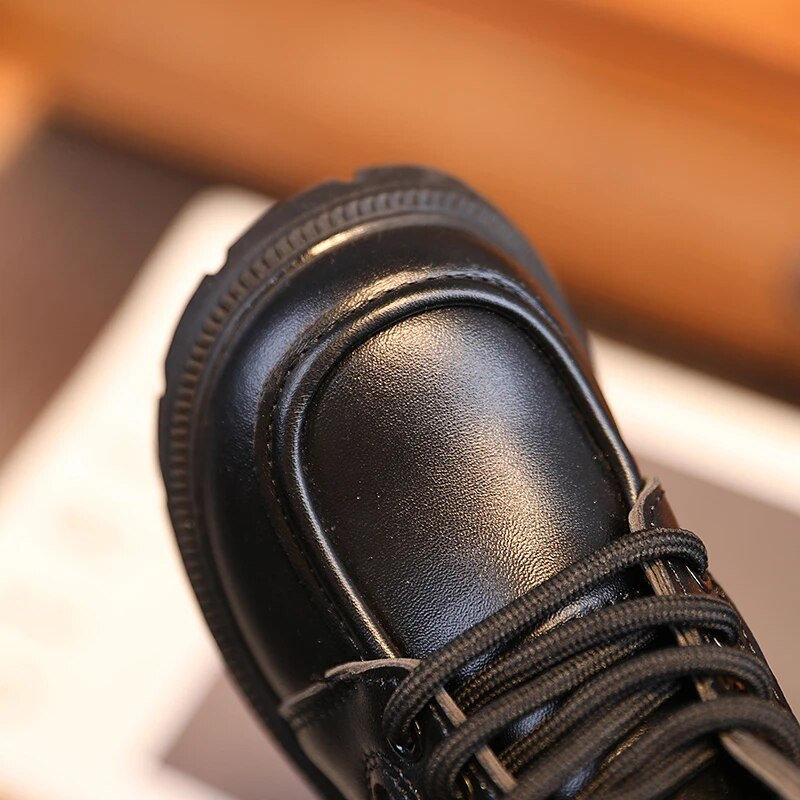 Retro 2023 lühikesed saapad Mitmekülgsed, pehmete värvidega sobivad vabaaja lastesaapad kevad-sügis uued lukuga poiste ja tüdrukute lastejalatsid