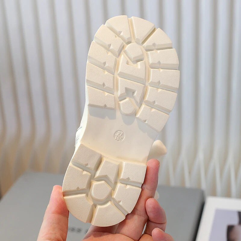 Vaikiški madingi batai 2023 m. Nauji juodi berniukų ir mergaičių batai su aukšta platforma Rudens madingi modeliai Didelio dydžio vaikiški batai