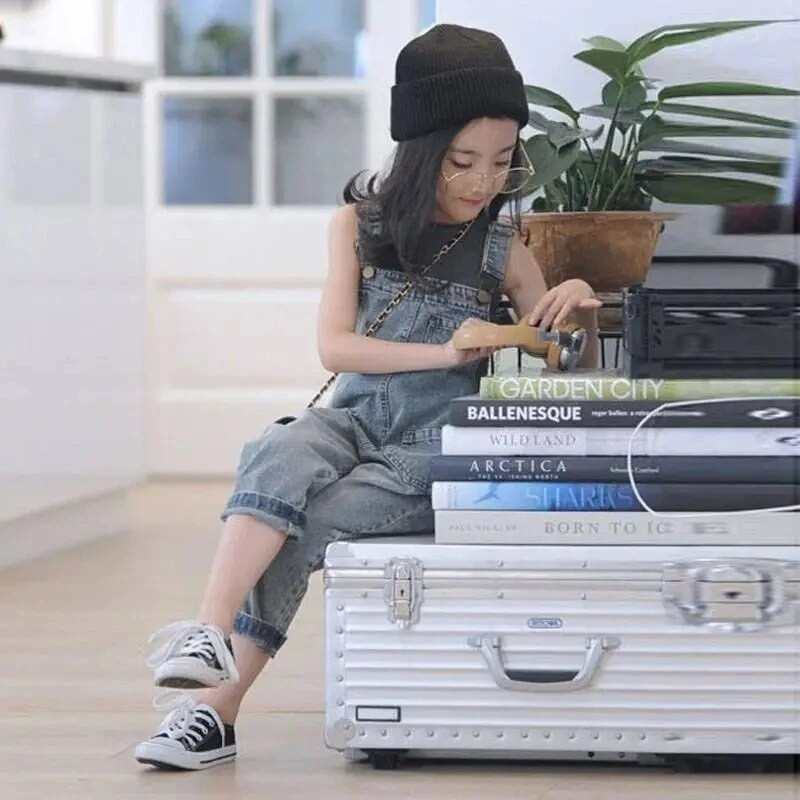 Uued Tüdrukud Korea stiil Kevadsuvi Denim Traksid Püksid Lapsed Mood Traksid Riietus Lahti välismaise maitsega rinnatükipüksid