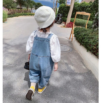 Модни дънкови гащеризони за бебета Ежедневни свободни панталони в корейски стил Едноцветни панталони с тиранти Лято Пролет Бебешки дрехи Панталони за момиче