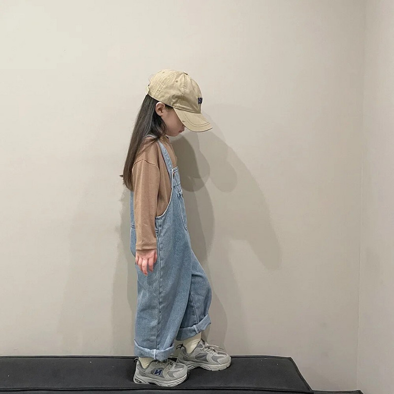 2023 m. nauji vaikiški džinsiniai kombinezonai solidūs vaikiški laisvi kelnės Mieli mažų mergaičių kombinezonai rudeniniai berniukų dirželiai kelnaitės Drabužiai