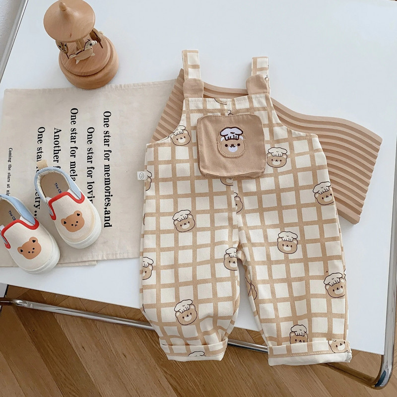 2023 m. Korėjos kūdikių berniukų pavasario rudens kelnės Medvilninės laisvos lopytos animacinių filmų kelnaitės, spausdintos raidės, languotos berniukų kelnės