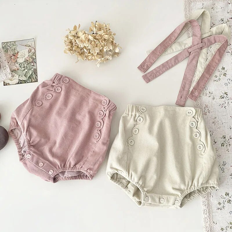 Korėjietiško stiliaus rudens žiemos vaikams vienspalvis velvetinis kombinezonas mergaičių dirželiu PP šortai Laisvalaikio mados kūdikių mergaičių PP šortai